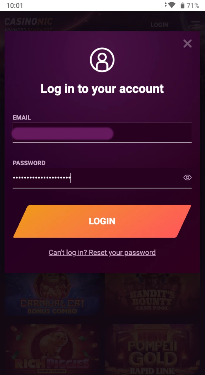 What fields do you need to fill in to log into your account at the CasinoNic online casino on your Android phone.